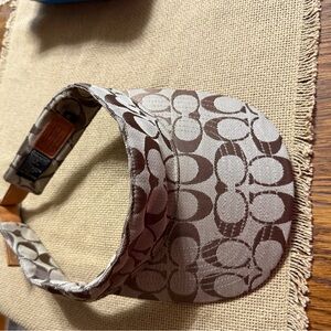 Coach Signature Fabric Visor with Leather Detail in EXCELLENT CONDITION